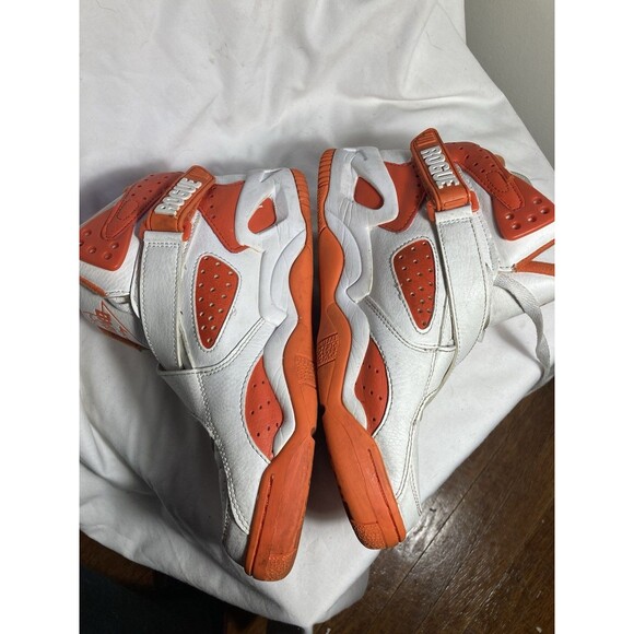 PATRICK EWING ATHLETICS ROGUE #33 Orange & White Men’s Size 7 Basketball Sneaker - Picture 4 of 12